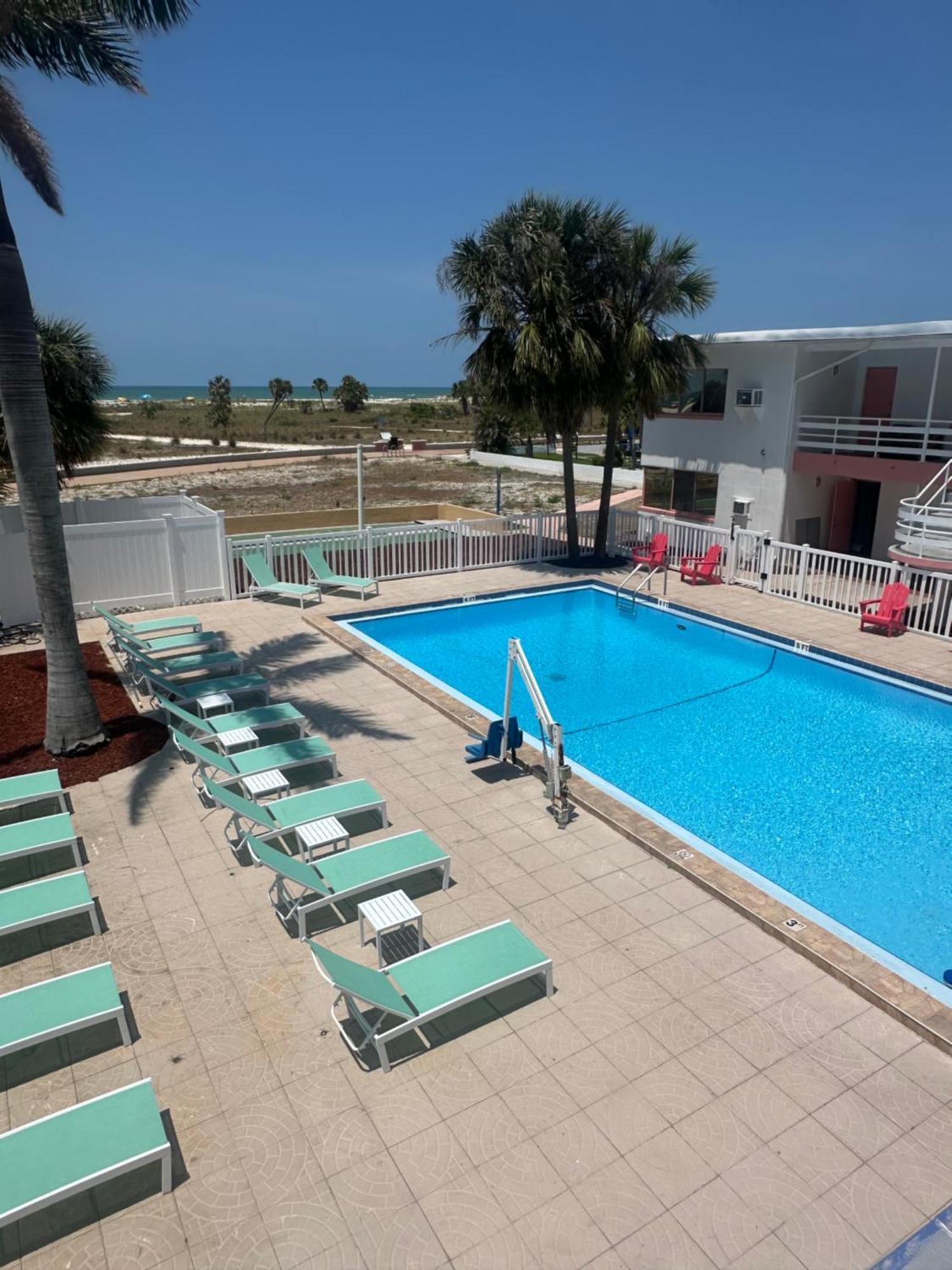 Arvilla Resort St. Pete Beach Eksteriør billede