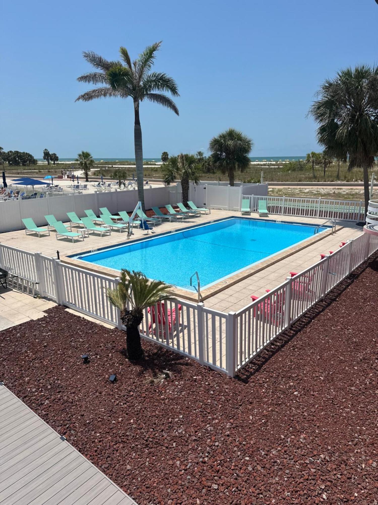 Arvilla Resort St. Pete Beach Eksteriør billede